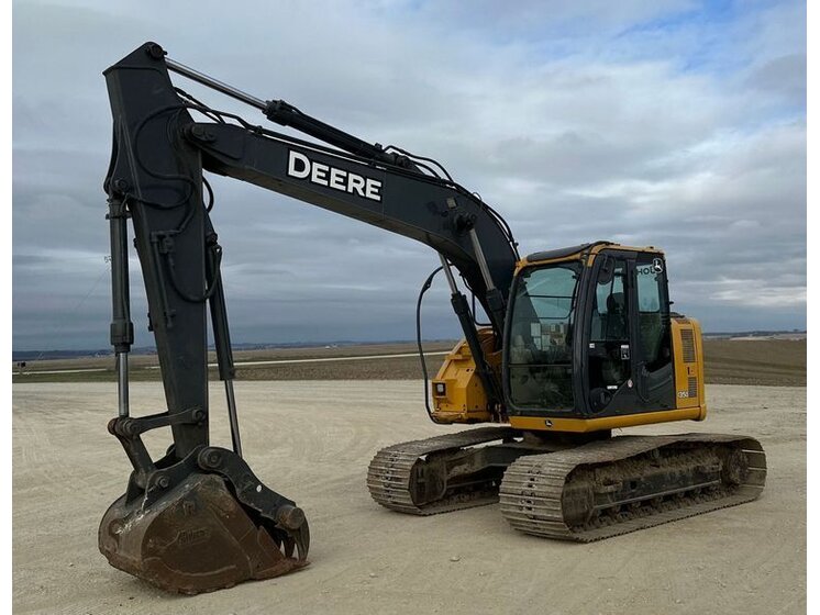 2012 John Deere FF135DX equipment photo