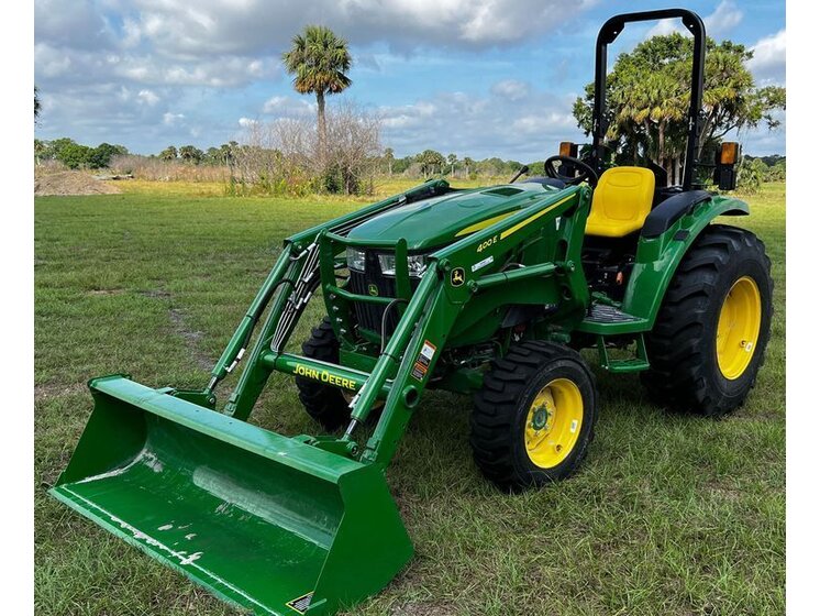 2022 John Deere 4066M