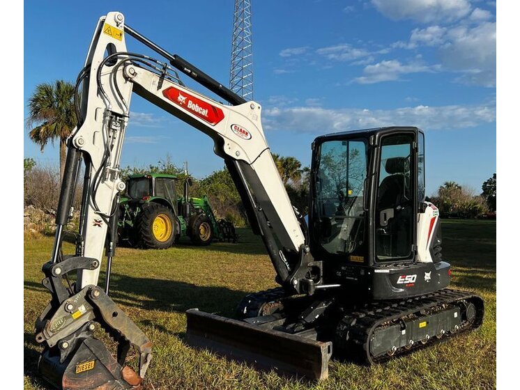 2022 Bobcat E50 equipment photo
