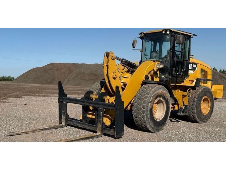 2014 Caterpillar 938K