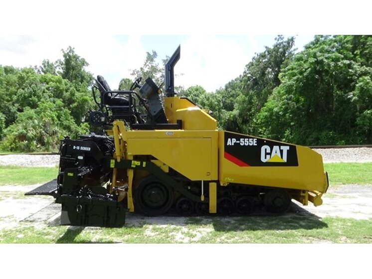 2012 CATERPILLAR AP-555E equipment photo