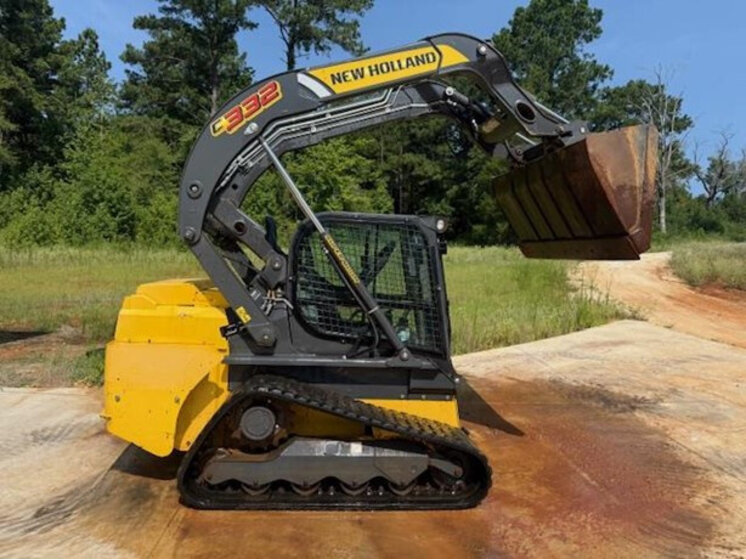 2021 NEW HOLLAND C332 equipment photo