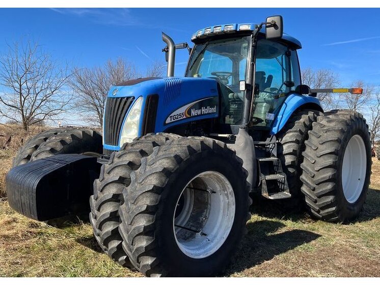 2003 New Holland TG255 equipment photo