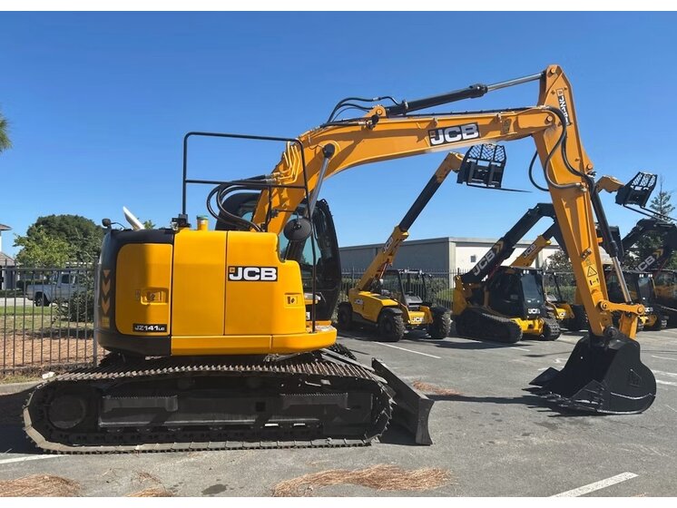 2023 JCB JZ141LC equipment photo